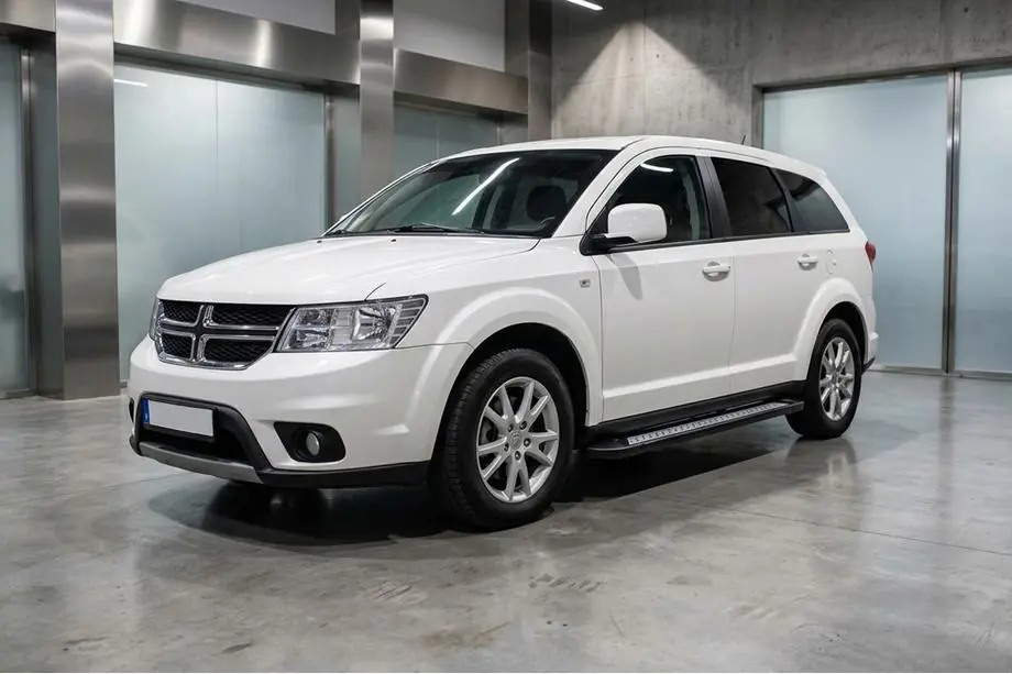 Dodge Journey 2008–2020 Bočné nášľapy New Vision Black (2 ks, hliník) Image