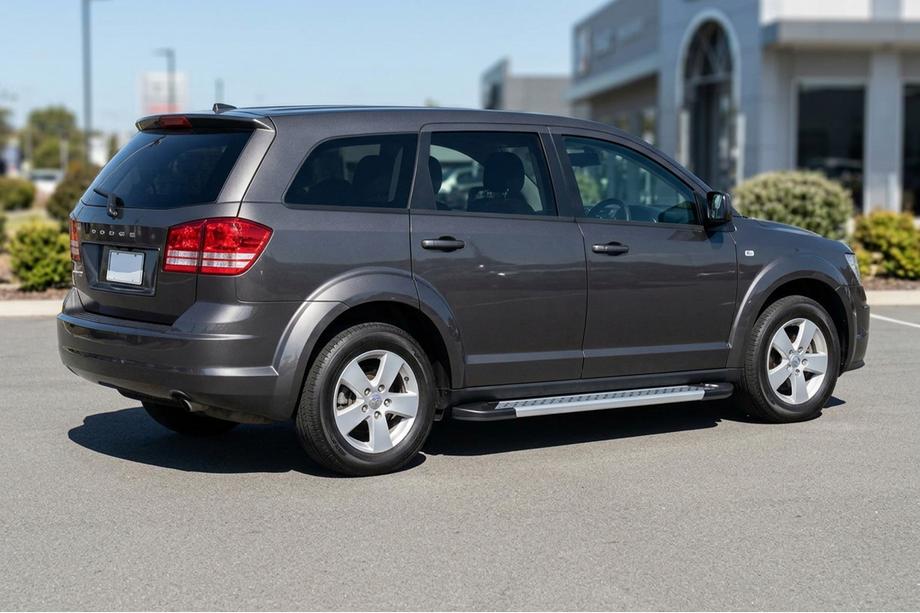 Dodge Journey 2008–2020 Bočné nášľapy New Vision Grey (2 ks, hliník) Image