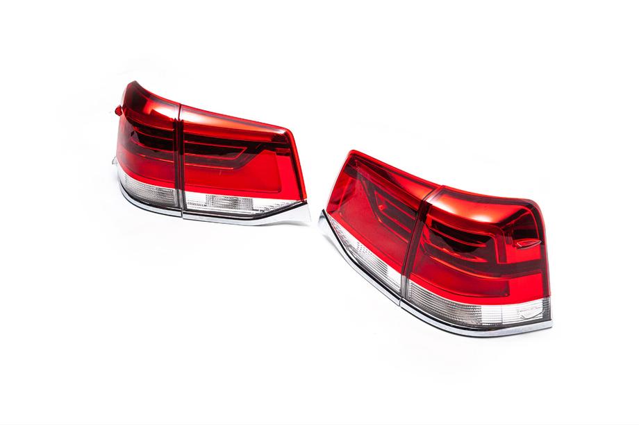 Toyota Land Cruiser 200 2007–2021 Zadné svetlá 2016-2021 (OEM štandard) Zadné pravé vnútorné svetlo (na veku kufra) Fotografia 8