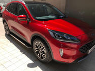 Ford Kuga/Escape 2019– Bočné nášľapy RedLine V1 (2 ks, hliník) fotografia 5
