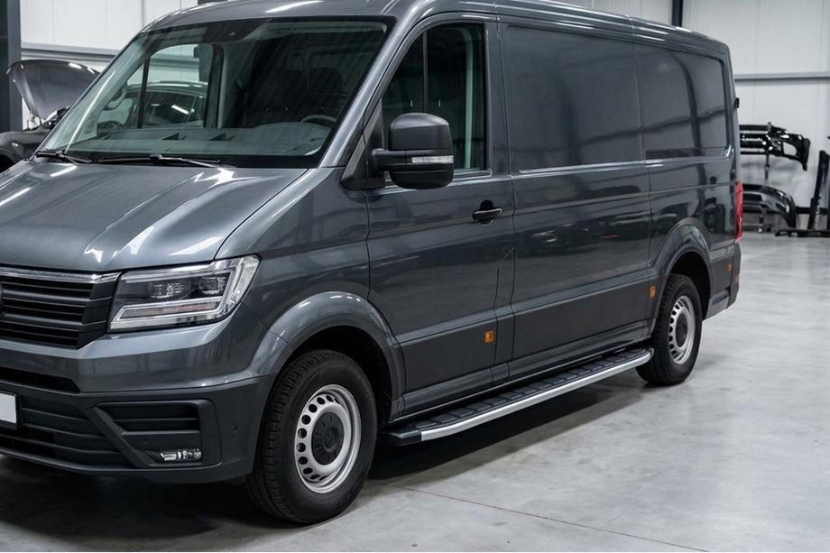 Volkswagen Crafter 2016– Bočné prahy Fullmond (2 ks, hliník) Image