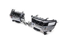 Toyota Land Cruiser 200 2007–2021 Predné svetlomety 2016+ (LX-Design) fotografia 17