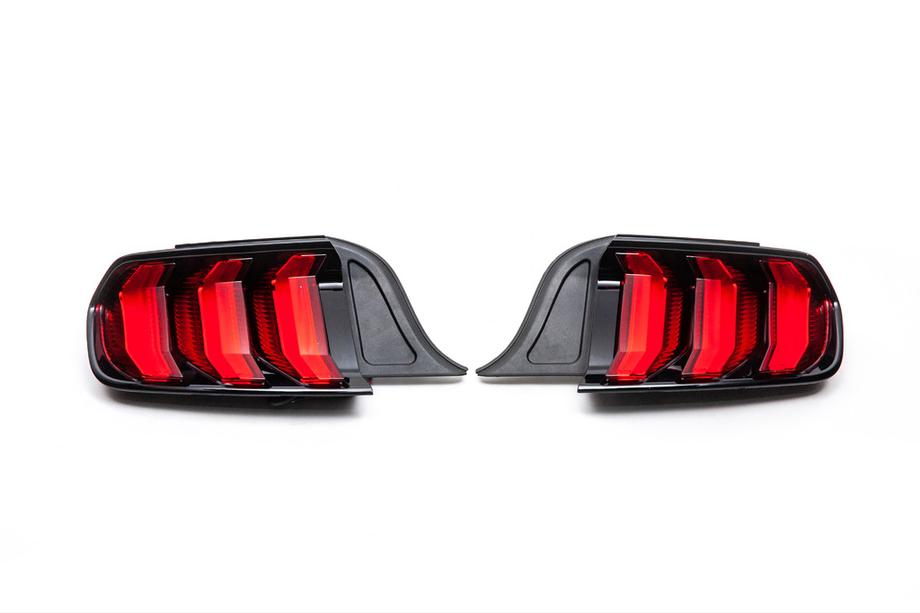 Ford Mustang 2015–2023 OEM zadné svetlá (USA, 2 ks, 2015+) Image