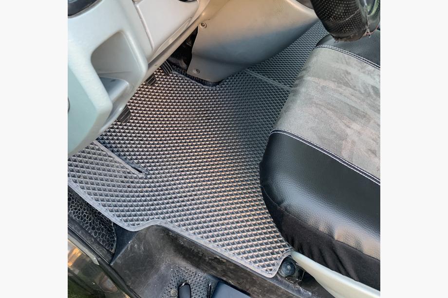 Nissan Primastar 2002–2014 EVA autokoberce (sivé) 1+1 Image