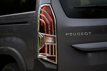 Peugeot Partner/Rifter 2019– Chrómové kryty zadných svetiel (2 ks, ABS) fotografia 1