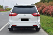 Toyota Sienna 2010–2020 LM-style bodykit fotografia 2