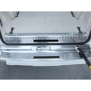 Chrómová lišta na zadný vnútorný prah (pre 7-miestne) Toyota Land Cruiser Prado 150 2009–2023 fotografia 3