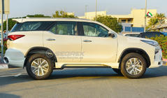 Toyota Fortuner 2015– Sada karosárskych doplnkov Lexus-TRD V2 (pre 2015-2020) fotografia 4