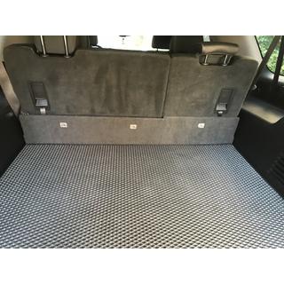 Koberce do kufra (EVA, čierne) Chevrolet Suburban 2014–2019 fotografia 3