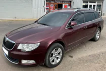 Skoda Superb 2009–2015 Okenné deflektory s chrómovou lištou SW (4 ks, HIC) fotografia 3