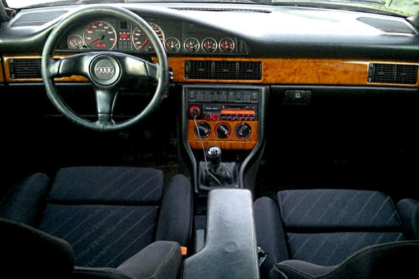 Kryty prednej palubnej dosky pre Audi 100 a ich vlastnosti