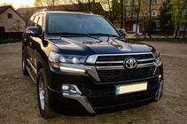 Toyota Land Cruiser 200 2007–2021 Súprava bodykitu 2016-2021 (Executive 2021) fotografia 13
