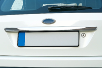 Ford Fiesta 2002–2008 Nerezová ozdobná lišta nad ŠPZ Carmos - turecká oceľ fotografia 4