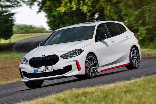 Predstavený nabitý predokolkový hatchback BMW 128ti