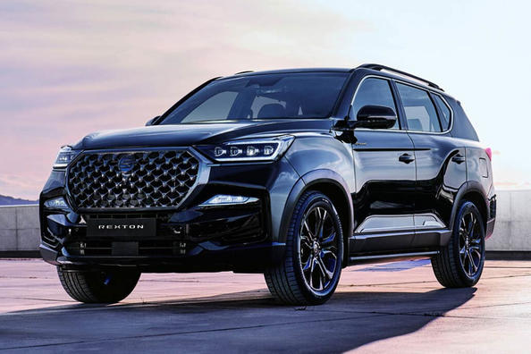 Zverejnené fotografie nového SsangYong Rexton