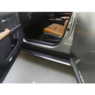 OEM bočné prahy (2 ks) Lexus UX 2018– fotografia 2