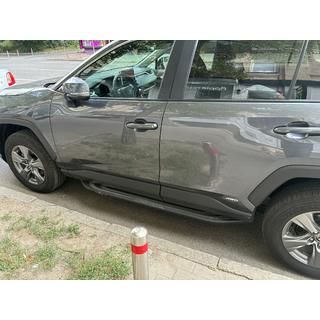 OEM V2B bočné prahy (2 ks, hliník) Toyota Rav 4 2019–2025 fotografia 4