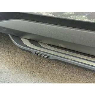 OEM V2B bočné prahy (2 ks, hliník) fotografia 2