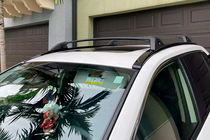 Toyota Rav 4 2019–2025 OEM priečniky na integrované strešné lyžiny (2 ks) fotografia 7