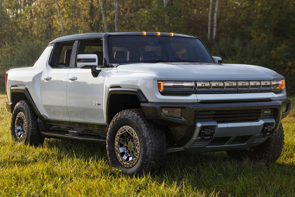 Elektrický pickup Hummer EV: autopilot, krabí režim a 1000 koní