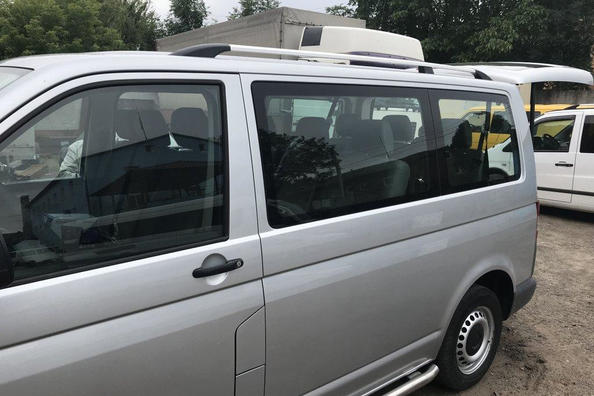 Strešné lyžiny pre Volkswagen Caravelle T4