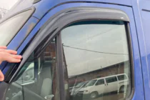 Iveco Daily 2006–2014 Okenné veterné deflektory (2 ks, HIC) fotografia 6
