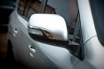 Toyota Land Cruiser 200 2007–2021 Kompletné zrkadlo Executive (Pre 2012-2016, 1 ks) Čierne (ľavé) fotografia 1