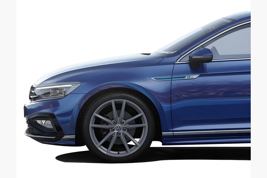 Volkswagen Passat B8 2015–2023 Emblém R-Line (rôzne varianty) Fotografia 10