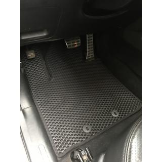 Autokoberce 2012-2014 (EVA, čierne) Kia Sorento II XM 2009–2014 fotografia 3