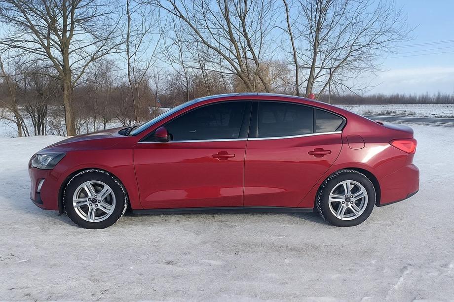 Ford Focus IV 2018– Spodné nerezové lišty okien OmsaLine HB, SD (4 ks) Fotografia 2