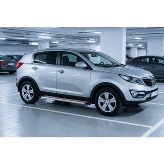 Bočné nášľapy Maya Red-Grey (2 ks, hliník) Kia Sportage 2010–2015 fotografia 1