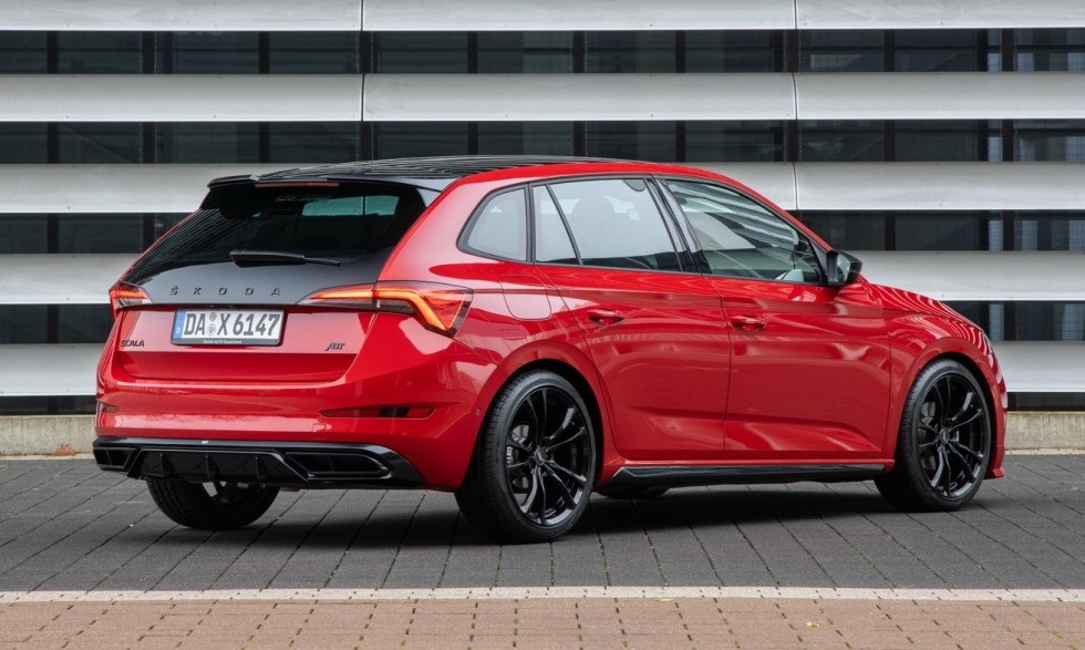 Na predaj sa chystá "horúca" verzia hatchbacku Skoda Scala Edition S