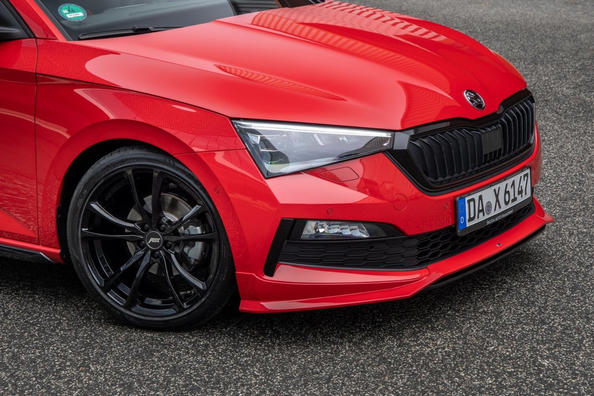 Na predaj sa chystá "horúca" verzia hatchbacku Skoda Scala Edition S