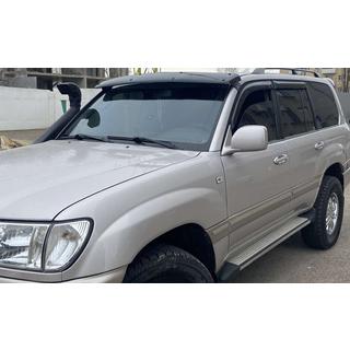 Clona na čelné sklo Toyota Land Cruiser 100 1998–2007 fotografia 3