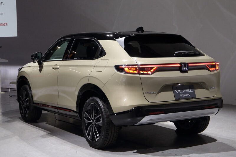 Predstavená nová generácia crossoveru Honda HR-V