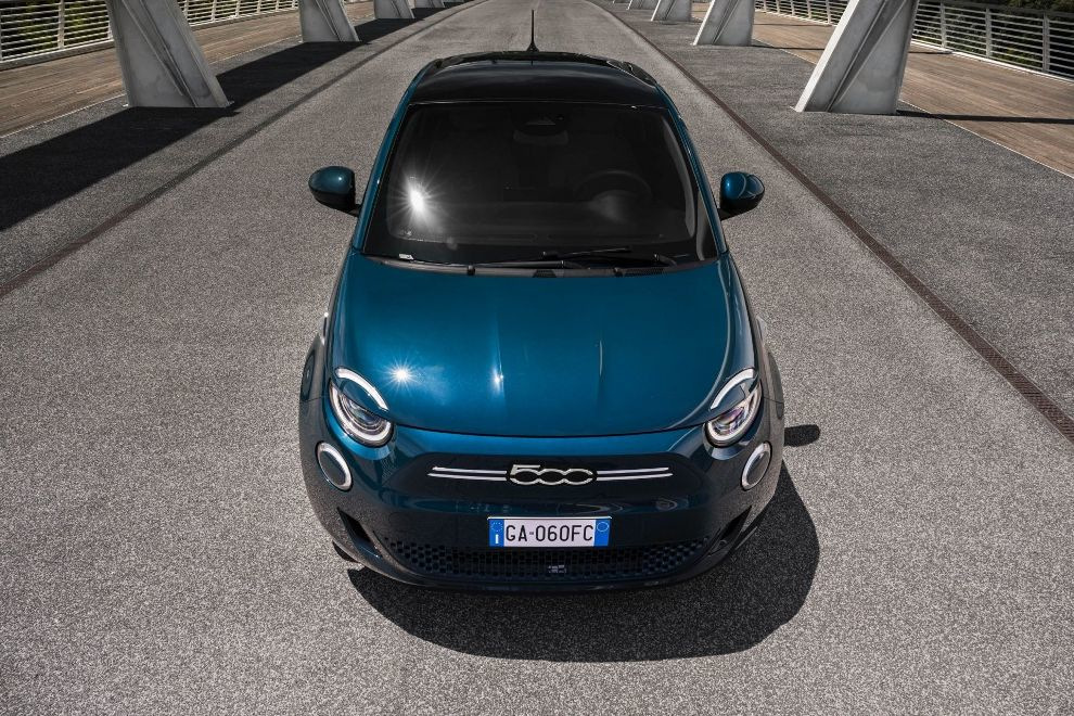 Test elektrického subkompaktného hatchbacku Fiat 500e