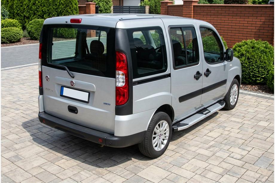 Fiat Doblo I 2005–2010 Mevsim Grey bočné nášľapy (2 ks, hliník) Len pre štandardný rázvor Image