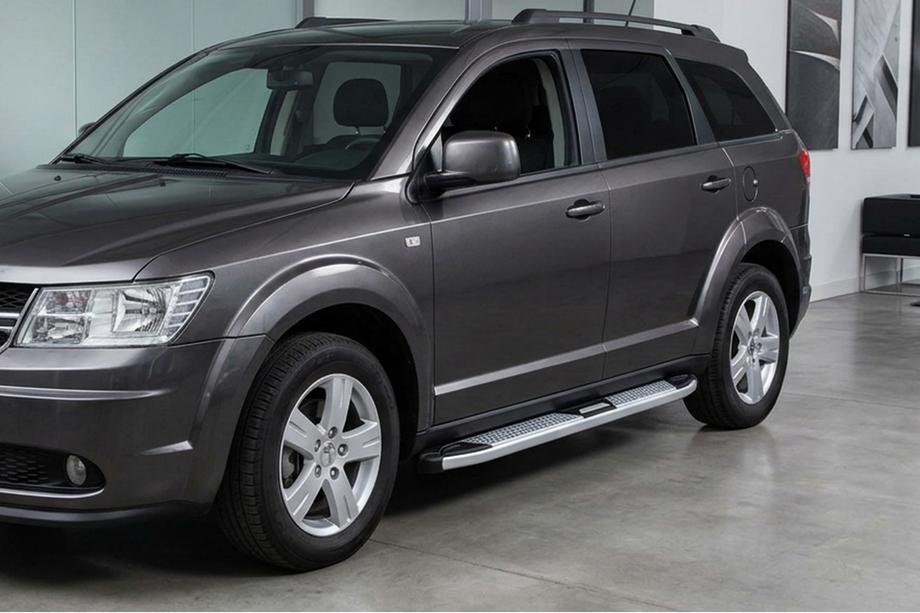 Fiat Freemont 2011–2016 Mevsim Grey bočné nášľapy (2 ks, hliník) Image