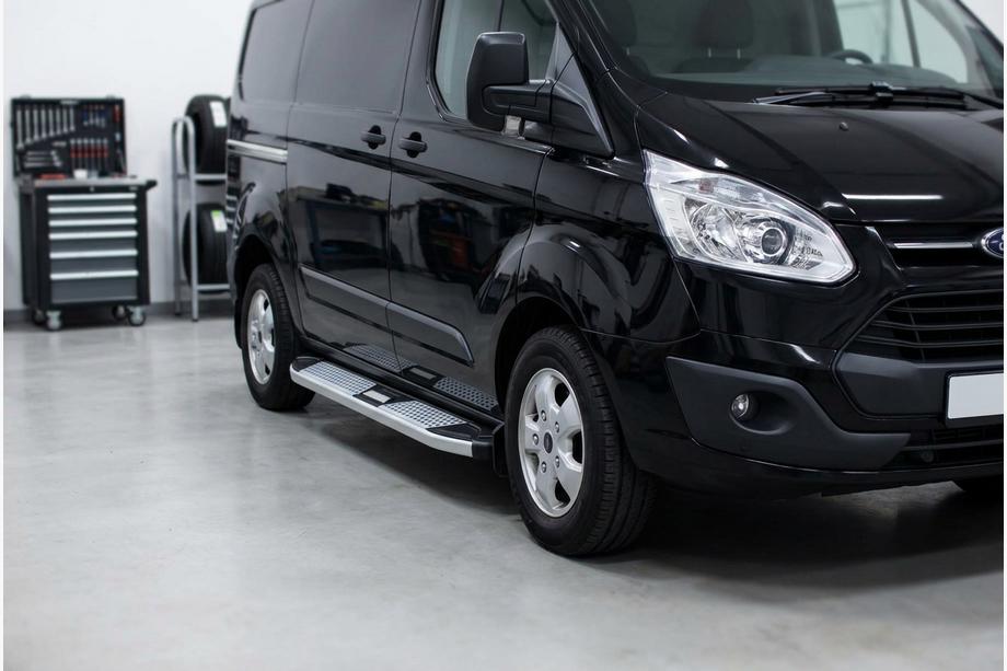 Ford Custom 2013–2022 Mevsim Grey bočné nášľapy (2 ks, hliník) Image