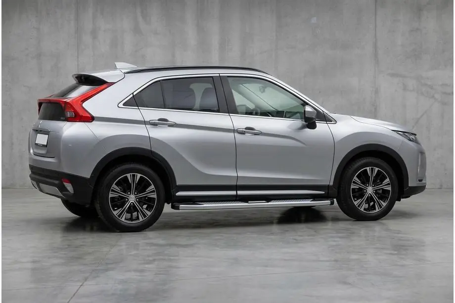 Mitsubishi Eclipse Cross 2017– Mevsim Grey bočné nášľapy (2 ks, hliník) Image
