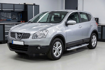 Nissan Qashqai 2007–2010 Mevsim Grey bočné nášľapy (2 ks, hliník) fotografia 1