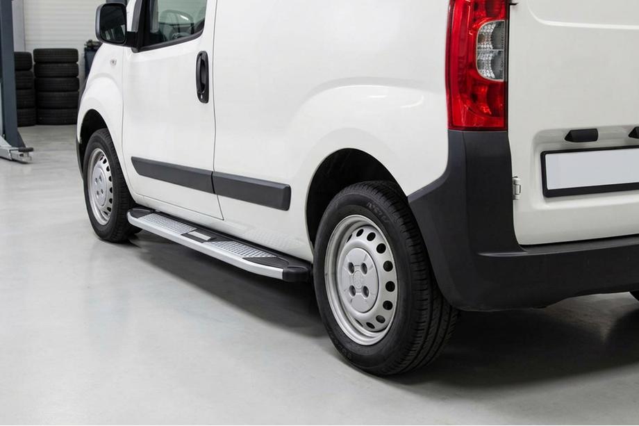 Peugeot Bipper 2008–2017 Mevsim Grey bočné nášľapy (2 ks, hliník) Image