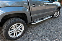 Volkswagen Amarok 2010–2022 Mevsim Grey bočné nášľapy (2 ks, hliník) fotografia 1