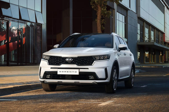 Prehľad crossoveru KIA Sorento štvrtej generácie