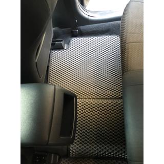 EVA autokoberce (čierne) Toyota Camry 2006–2011 fotografia 2