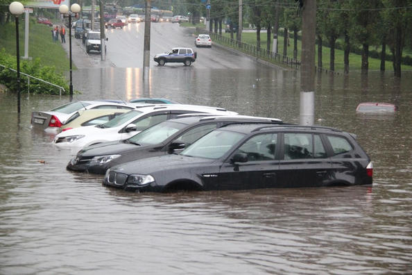 Ako rozpoznať auto po záplave