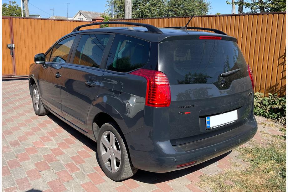 Peugeot 5008 2009–2016 OmsaLine Solid strešné lyžiny (2 ks, čierne) Fotografia 3