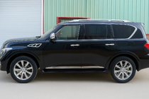 Nissan Armada 2016–2024 Dverné lišty (4 ks, chrómové) fotografia 3