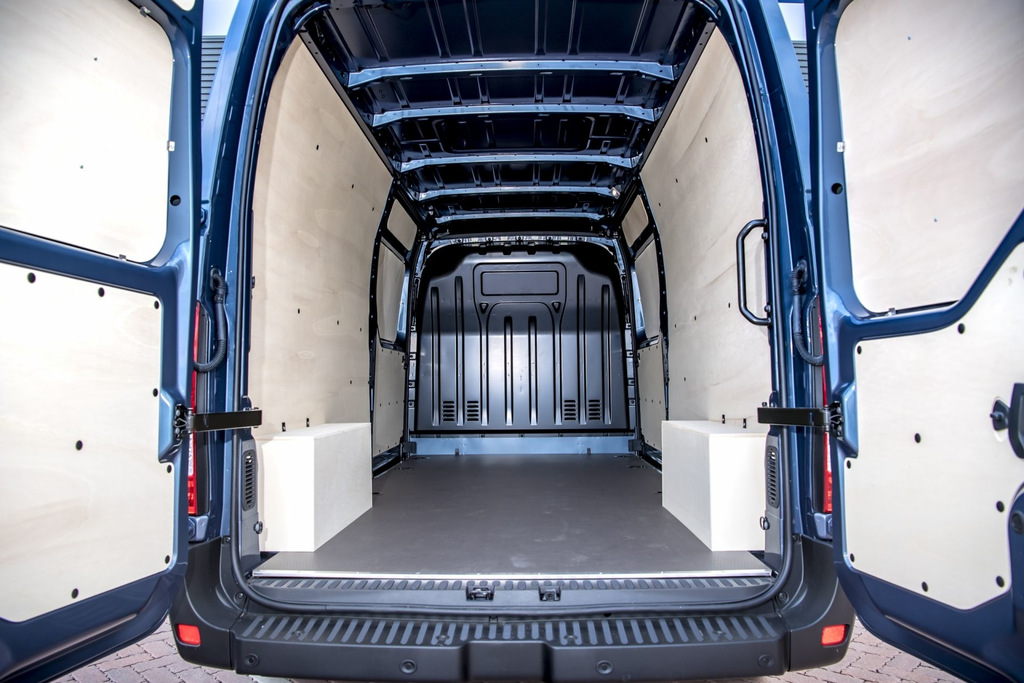 Prehľad modernizovanej dodávky Renault Master