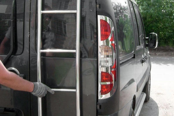 Bočné nášľapy na SUV: výhody a praktickosť